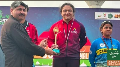 قومی سائیکلسٹ نتالیہ خان انتقال کر گئیں، کھیلوں کی دنیا سوگوار