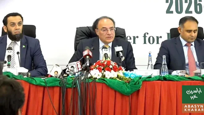 بجٹ میں تنخواہ دار طبقے اور برآمدات کے لیے ریلیف، معاشی استحکام سے ترقی کی جانب سفر: وزیر خزانہ