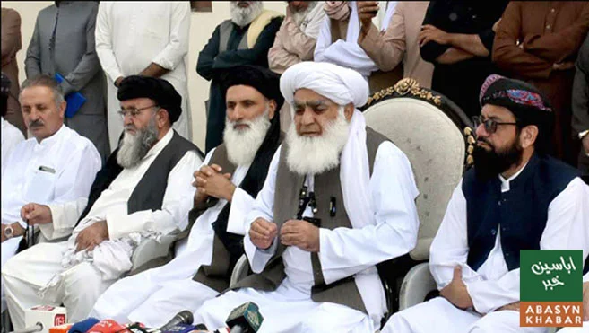 وزیراعلیٰ بلوچستان کی معافیوں سے معافیاں بھی بدنام ہوگئیں، مولانا واسع