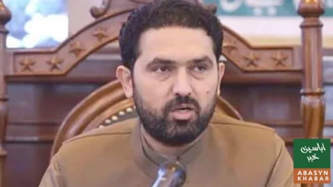 ڈالر کی قیمت کو مصنوعی انداز میں قابو میں رکھنے کی کوشش کی جا رہی ہے:سہیل آفریدی