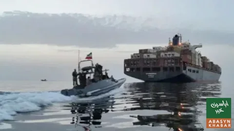 ایرانی پاسداران کا امریکی بحری جہازوں اور آئل ٹینکروں پر حملوں کا دعویٰ