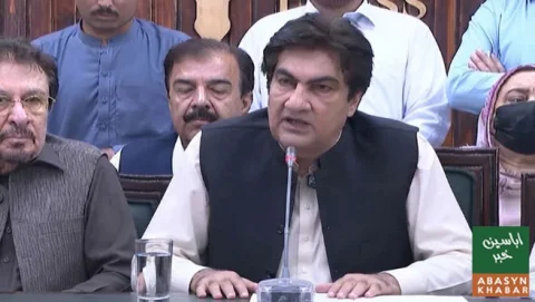 خیبر پختونخوا کے مسائل نظرانداز، پی ٹی آئی سیاسی بیانیے میں مصروف ہے: باچا