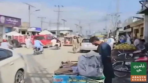 خیبرپختونخوا میں ایمرجنسی اور گورنر راج کے بعد کاروباری سرگرمیاں معمول کے مطابق جاری